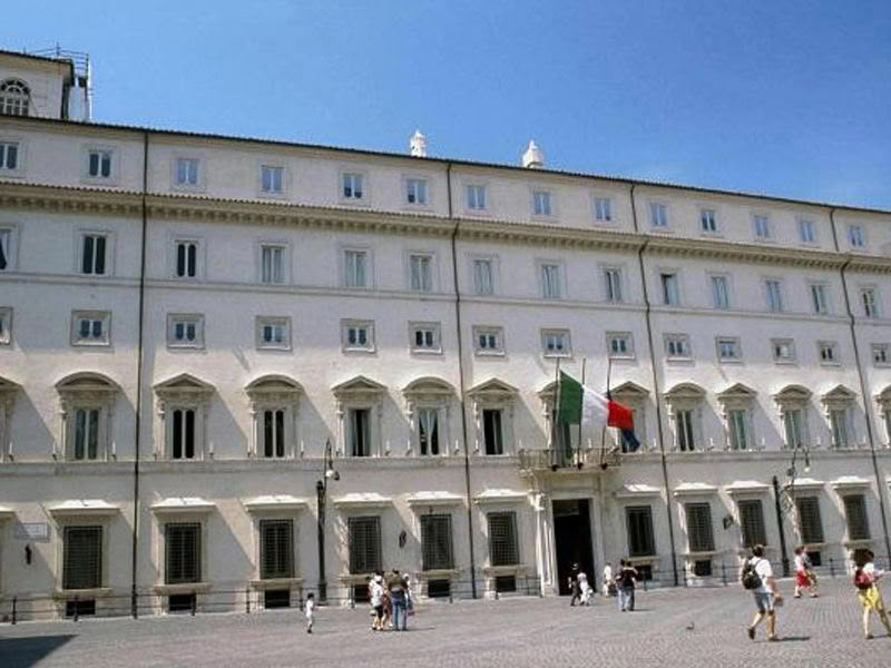 palazzo chigi 800x600