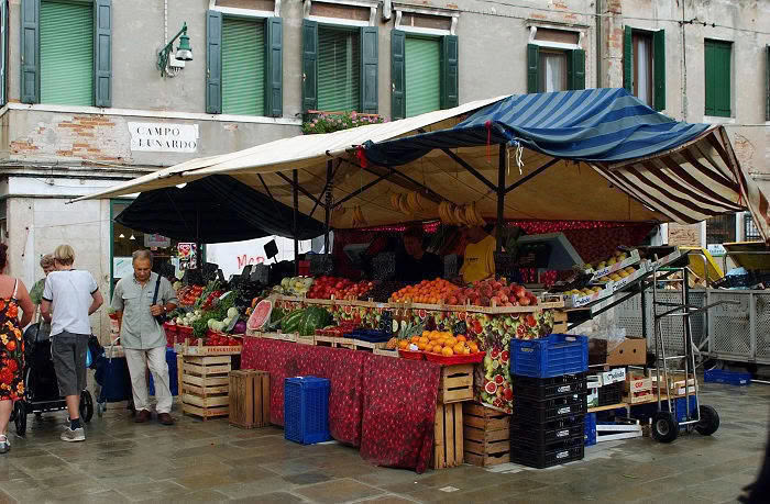 bancarelle - notizia da confcommercio