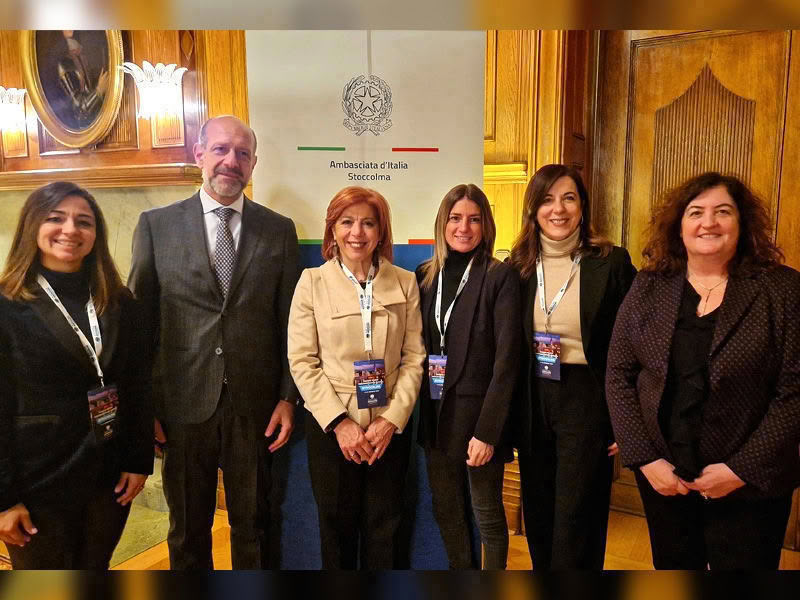 Terziario Donna - stoccolma 800x600