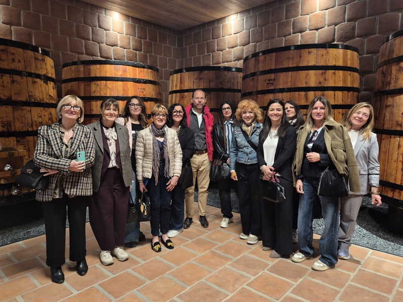 TERZIARIO DONNA alla Luxardo