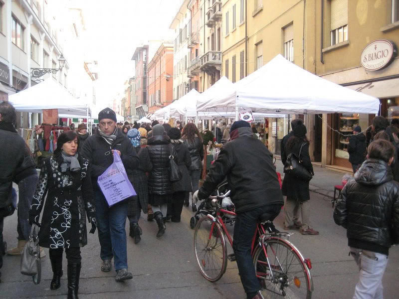 via garibaldi parma viva