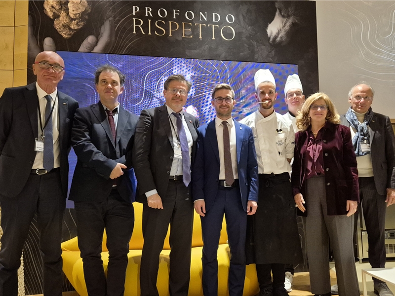 TIPICAMENTE UNICHE edizione 2025 01