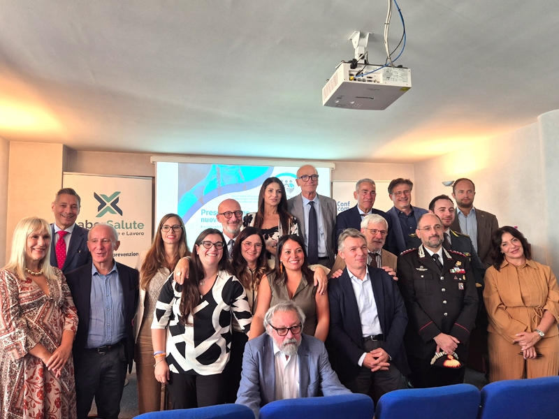 conferenza stampa help desk pans pandas